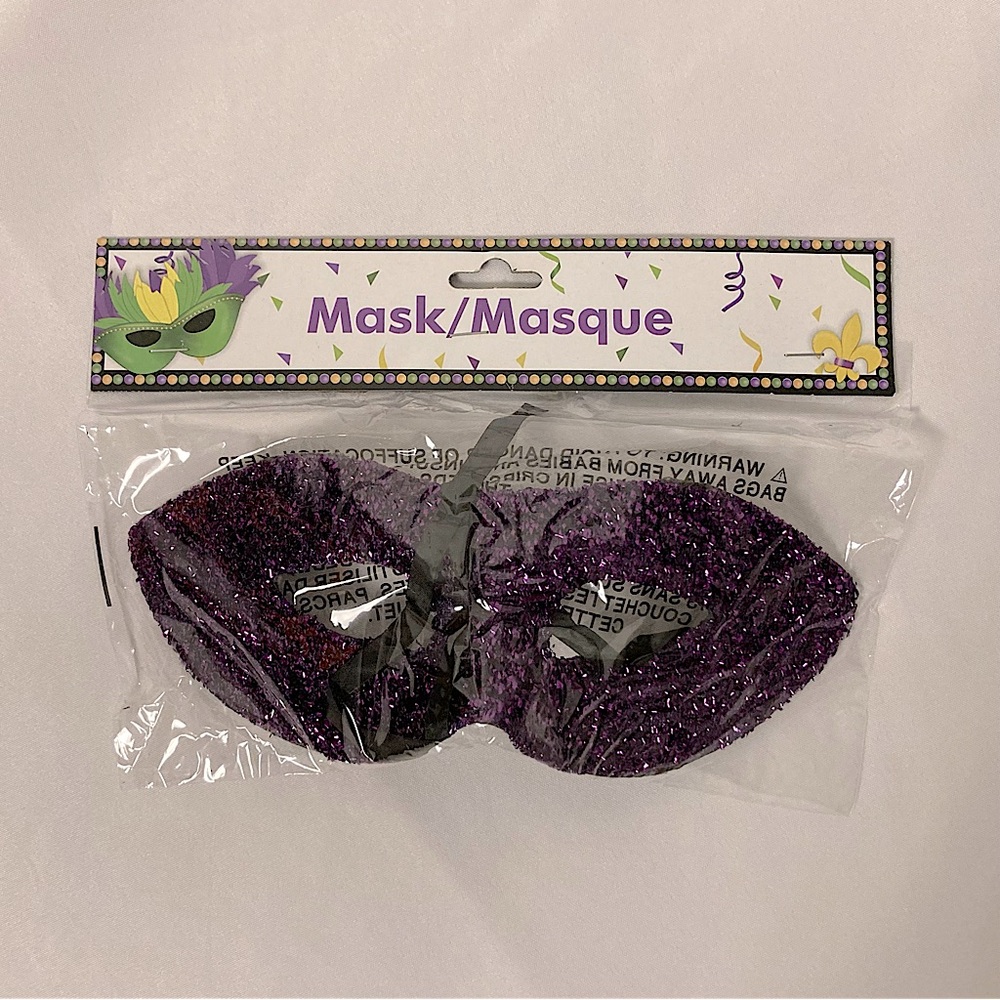 ⭐️ Purple Glittery Mardi Gras Style Costume Eye Mask
